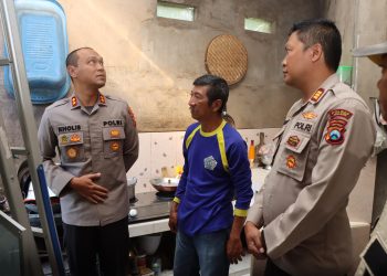 Kapolres Malang Bersama Muspika dan Relawan Segera Renovasi Rumah Keluarga Korban Kanjuruhan