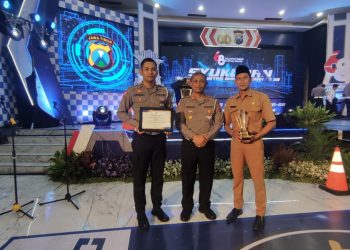 *Satlantas Polres Blitar Raih Juara 1 Lomba Kampung Tertib Lalulintas*