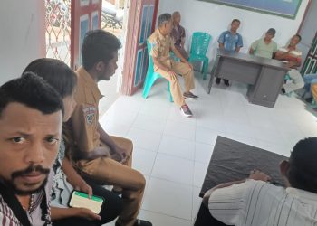 “Terlanjur Cinta, masyarakat Wowonda menolak Mutasi Bripka Dani Maswekan”