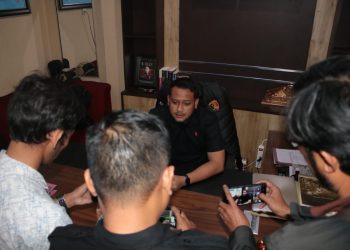 Polres Nganjuk Kejar Pria Penusuk Seorang Kakek di Desa Wates, Diduga Pelaku Alami Depresi