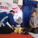 Dalam Rangka HUT TNI, Bhabinkamtibmas dan Babinsa Bantu Pengobatan Anak Penderita Cerebral Palsy*