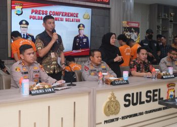 Kapolda Pimpin Konferensi Pers kasus pembunuhan Berencana di Kab Gowa*