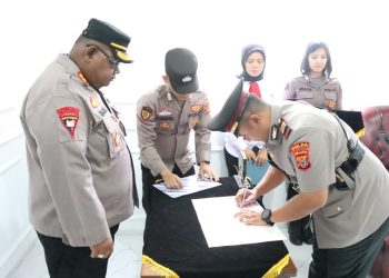 Polres Tulang Bawang Gelar Penyerahan Jabatan dan Pelepasan Dua Kasat
