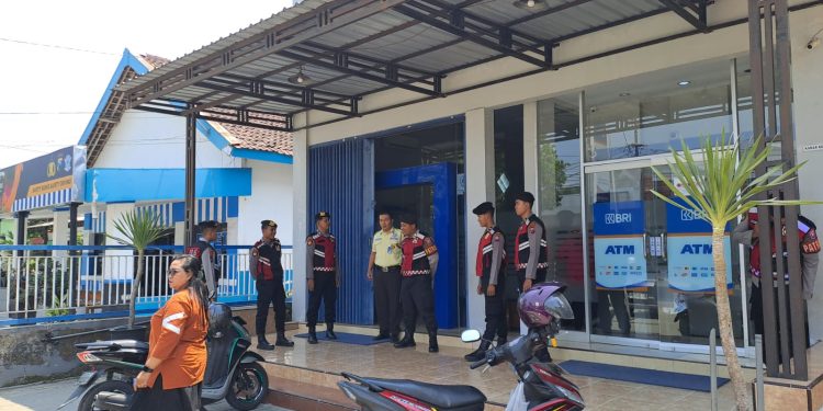 Patroli Harkamtibmas Pastikan Kondusifitas Wilayah Hukum Polres Blitar Terjaga Dengan Aman & Tentram