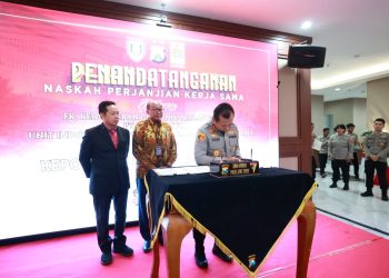 Polda Jatim Tandatangani Perjanjian Kerja Sama dengan FKG Unair dan PT. PLN (Persero)