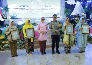 Hadiri Peringatan HKGB ke 71 Wakapolda Jatim Apresiasi Prestasi Bhayangkari Jawa Timur