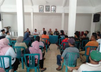 Program Jumat Curhat, Polsek Kademangan Barat Menjadi Lebih Dekat Dengan Masyarakat