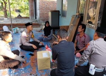 Polantas Polres Jombang Sambangi Korban Lakalantas