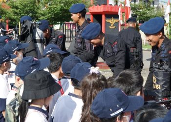 Mako Satbrimob Polda Kalbar di Gruduk Siswa – Siswi SD