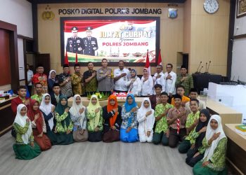 Polres Jombang Jumat Curhat Bersama Dinas Pendidikan dan Pelajar SMU Sederajad