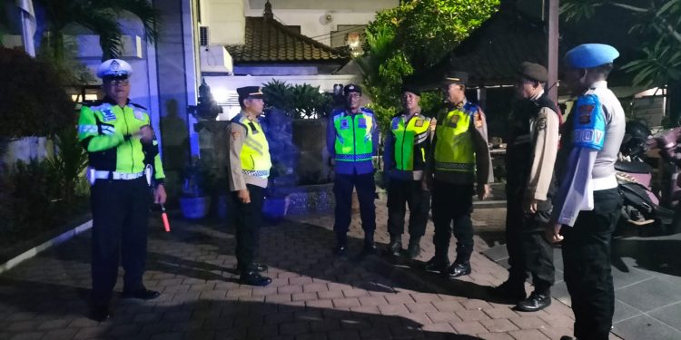 Sasar Kantor Penyelenggara Pemilu dan Obyek Vital, Polres Tabanan Intensifkan Blue Light Patrol