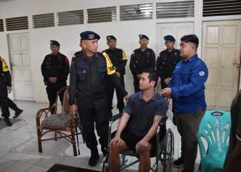 HUT Ke 78 Korps Brimob Polri, Satbrimob Polda Kalbar Anjangsana ke Panti Asuhan dan Personel Sakit