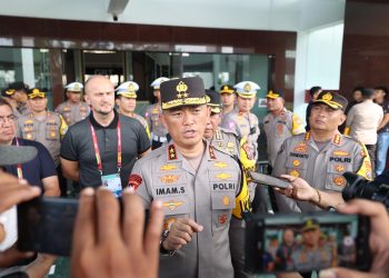 Kapolda Jatim Himbau Penonton Piala Dunia U -17 Manfaatkan Fasilitas Shuttle Bus Menuju Stadion GBT