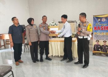 Polres Jombang Laksanakan Minggu Kasih dengan Jemaat GPDI Gudo