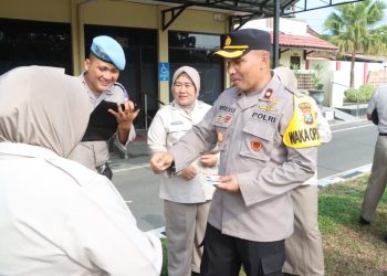 Pastikan Kedisiplinan Terjaga, Kapolres Blitar Rutin Lakukan Pengecekan Bersama Wakapolres