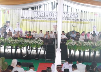Dalam Rangka Memperingati Hari Pahlawan, Pemkab Tuba Gelar Tahbligh Akbar Bersama Ustad Sholmed