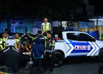 Polres Blitar Kota bersama TNI dan Satpol PP gelar patroli skala besar