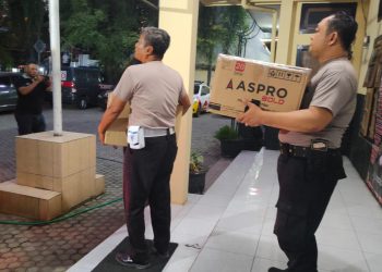 Polsek Mojoroto Peduli Palestina, Kapolsek Bersama Anggota Kumpulkan Ratusan Paket Bantuan