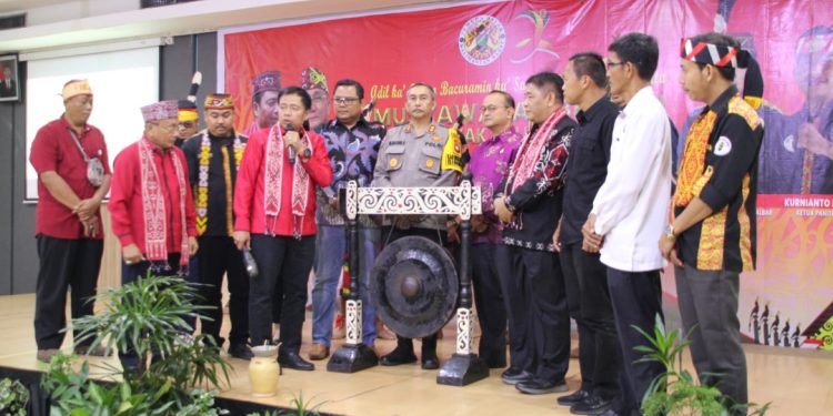 Satgas Operasi Mantap Brata Kapuas 2023-2024 Laksanakan Pengamanan Musyawarah Besar II Pemuda Dayak Kalbar