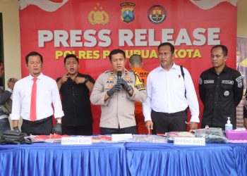 Polisi Berhasil Ungkap Misteri Meninggalnya Warga Sidoarjo di Grati, Tersangka Rekan Bisnis Korban