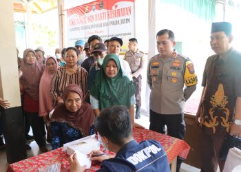 Polres Nganjuk Gelar Bakti Sosial dan Pengobatan Gratis untuk Warga Tanjungrejo