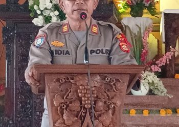 Minggu Kasih Polres Tabanan di GKPB ALIF & YA BONGAN diLaksanakan Oleh Kasat Binmas