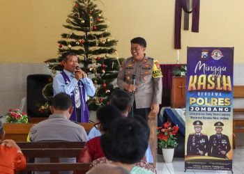 Puluhan Jemaat Gereja Kristen Jawi Wetan Capas Ploso Pasamuan Ikuti Minggu Kasih Polres Jombang