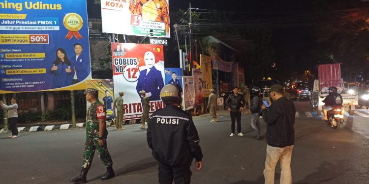 Kapolsek Mojoroto Pimpin Patroli Gabungan Sabtu Malam, Ini Tujuan dan Sasarannya !