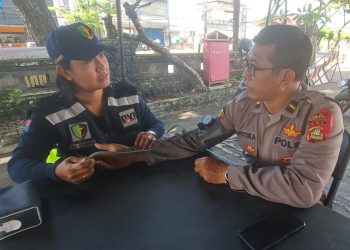 KASUBSATGAS DOKKES MEMBERI PELAYANAN KESEHATAN DASAR & EDUKASI KESEHATAN PERSONIL OPS MANTAP BRATA AGUNG 2023-2024