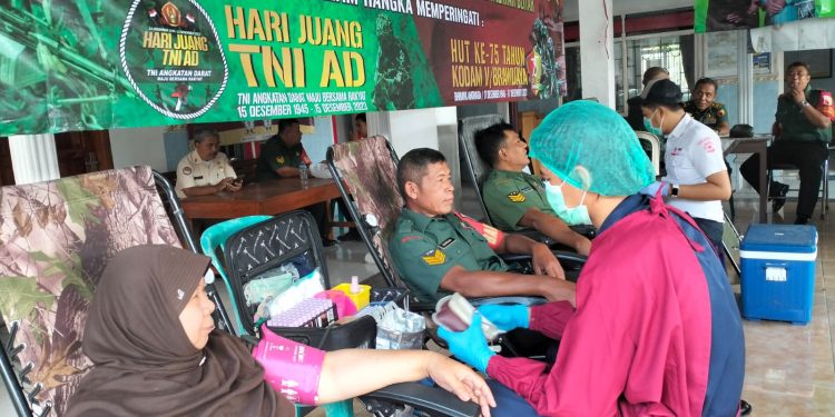 Sambut Hari Juang TNI AD Ke – 78 Dan HUT Ke – 75 Kodam V/Brw Tahun 2023, Kodim 0808/Blitar Gelar Bhakti Sosial Donor Darah