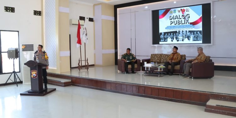 Polres Nganjuk Memperkuat Sinergi dengan Masyarakat dan Tokoh Agama dalam Dialog Publik Menjelang Pemilu 2024