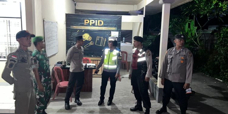 Polres Tabanan Menggelar Patroli Blue Light Patrol Gabungan Tiga Pilar Cipta Kondisi Jelang Pemilu 2024