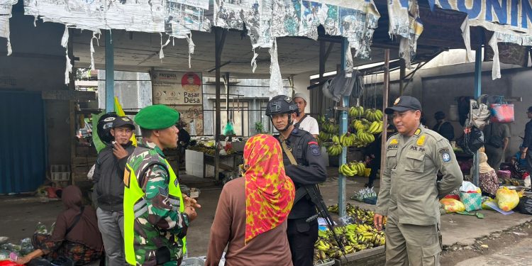 Patroli Tiga Pilar Upaya TNI-Polri Dan Pemerintah Daerah Menjaga Stabilitas Keamanan di Provinsi Kalbar