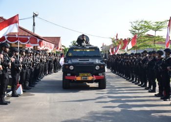 Upacara Purna Tugas Salah Satu Personel Brimob Kalbar