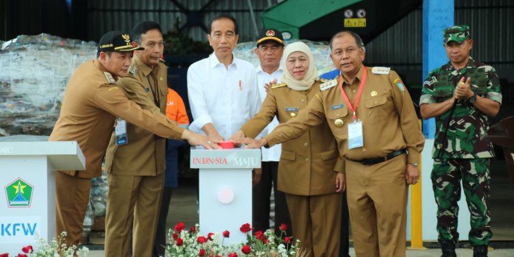 Sinergitas TNI-Polri Kota Malang Sukses Laksanakan Pengamanan Kunker Presiden Jokowi di TPA Supit Urang