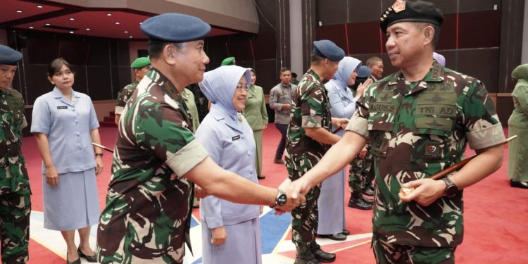 Panglima TNI Pimpin Laporan Korps Kenaikan Pangkat 17 Perwira Tinggi TNI