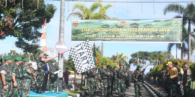 Kasdam I/BB Serahkan Simbol Yudha Wastu Pramuka Jaya TA 2023