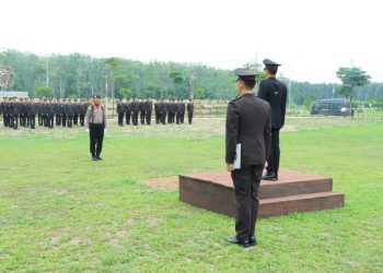 Peringati Hari Bela Negara Ke – 75, Polres Tulang Bawang Barat Laksanakan Upacara Bendera.