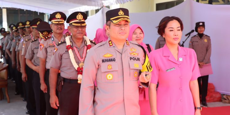 Polres Blitar Gelar Acara Pisah Sambut Kapolres Yang Baru