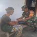 Berbagi Kebahagiaan Kepada Warga Kurang Mampu, Anggota Koramil Garum Berikan Bantuan Sosial