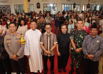 Kapolres Tulungagung Bersama Forkopimda Pantau Sejumlah Gereja, Pastikan Ibadah Malam Natal Kondusif