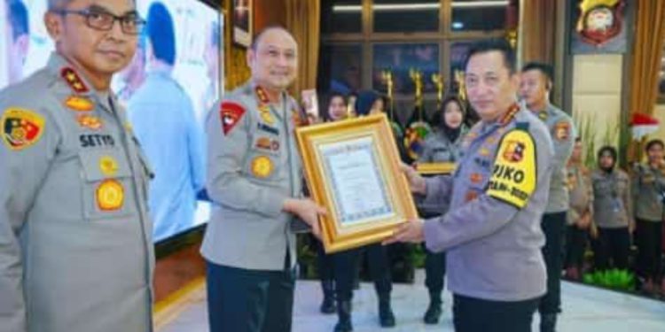 Polda Kalbar Raih Juara III Lomba Pengawasan Melekat dari Kapolri