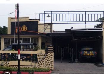 Mayat Seorang Perempatan di temukan di Wisata Goa Jegles  Desa’ Keling , Kepung Kabupaten  Kediri 