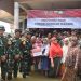 Taruna Akmil Sentuh Hati Rakyat dalam Giat Bakti Sosial Korban Banjir Desa Buluh China