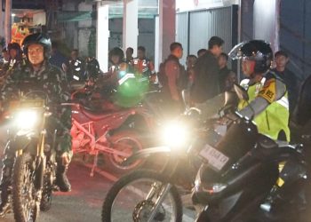 Malam Tahun Baru 2024, Kapolres Bersama Forkopimda Kota Singkawang Lakukan Patroli Bersama Dengan Sepeda Motor
