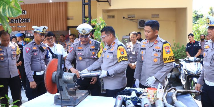 Polres Ngawi Musnahkan 176 Knalpot Brong Jelang Pergantian Tahun
