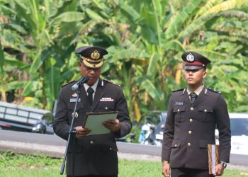 Waka Polres Tabanan Pimpin Upacara Perabuan Jenazah (almarhum) Aiptu I Nyoman Nerken