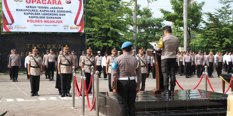 Kapolres Nganjuk Pimpin Sertijab Wakapolres, Kapolsek Gondang, Lengkong dan Sawahan