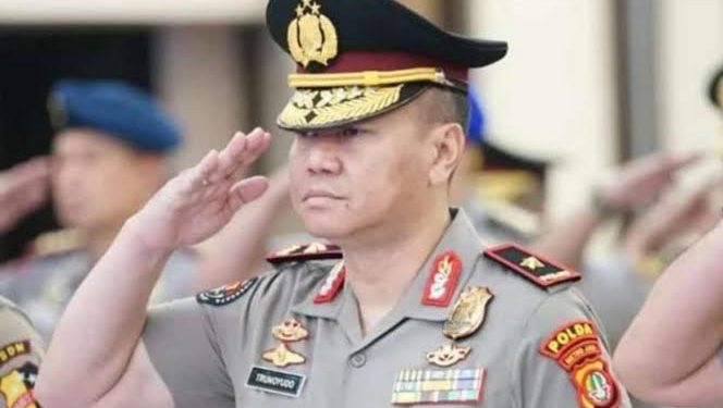 Polri Bantu Evakuasi Korban Kecelakaan KA Turangga dan KA Bandung Raya