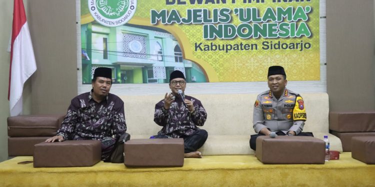 Cooling System Mendekati Pemilu 2024, Kapolresta Sidoarjo Kunjungi MUI